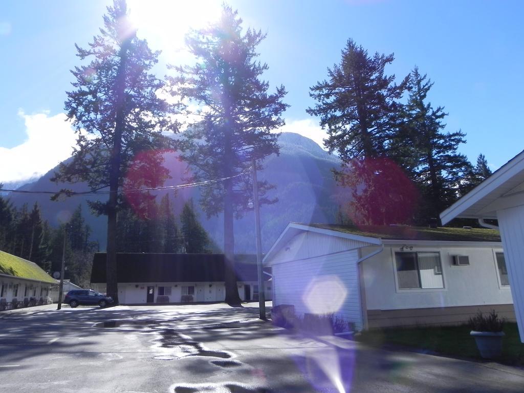 Skagit Motel Hope Buitenkant foto