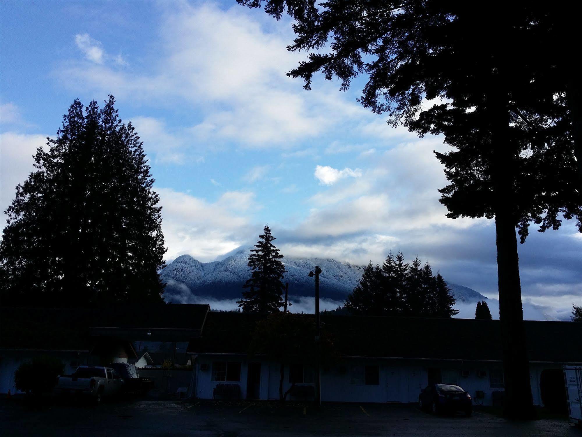 Skagit Motel Hope Buitenkant foto